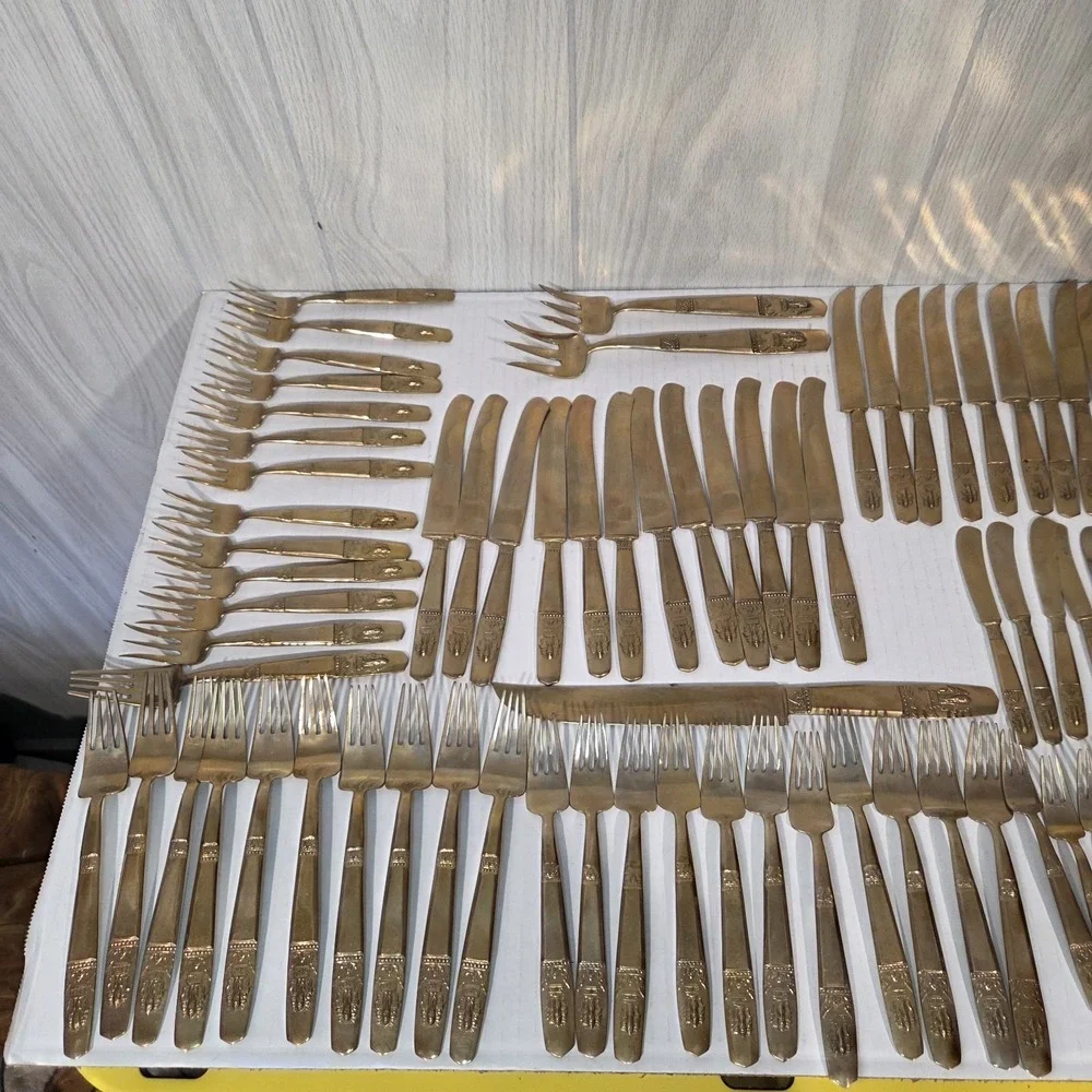 Bronzeware Thai Siam Flatware Set 137 Pieces Elephant Head Thailand Free Ship